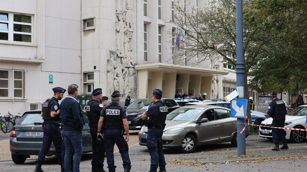Gymnázium v Arrasu, kde se odehrála vražda, 13. 10. 2023
