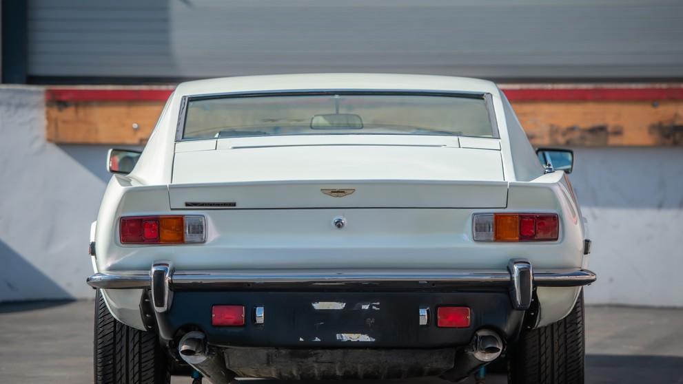 Aston Martin V8 Vantage
