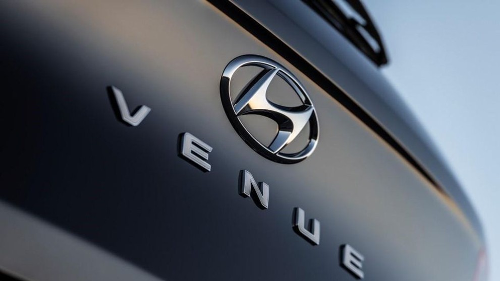 Hyundai Venue - 12