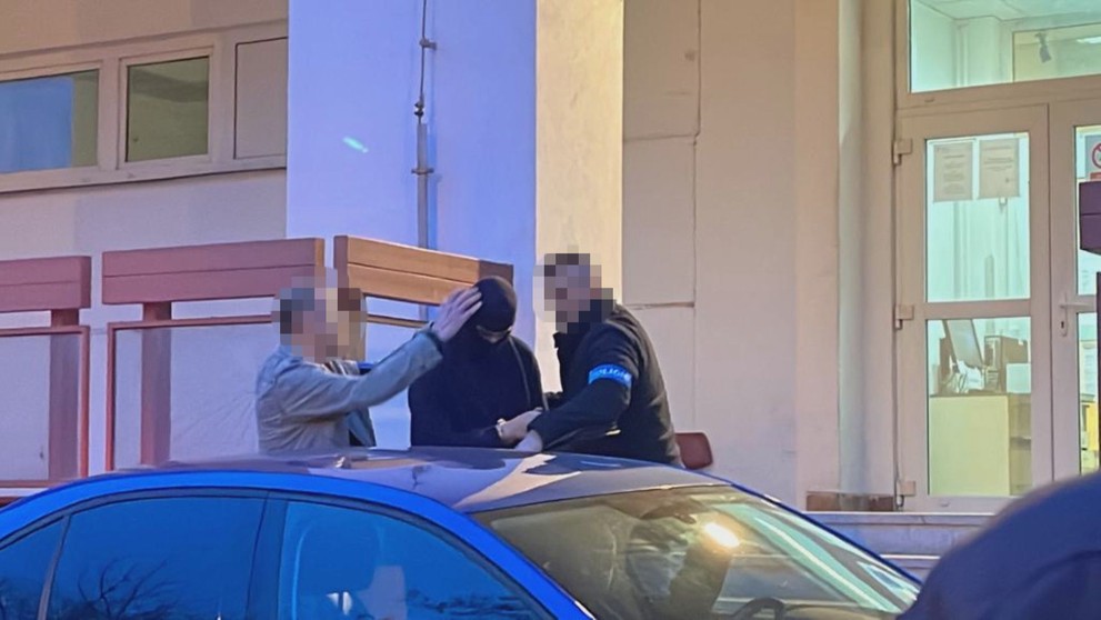 Podezřelý z vraždy učitele (2)