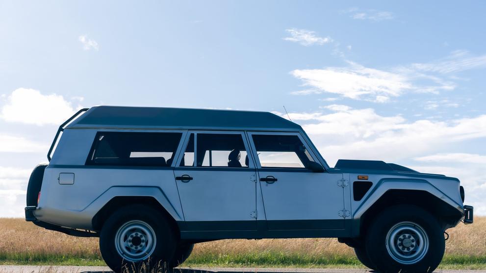 Lamborghini LM002 ve speciální úpravě