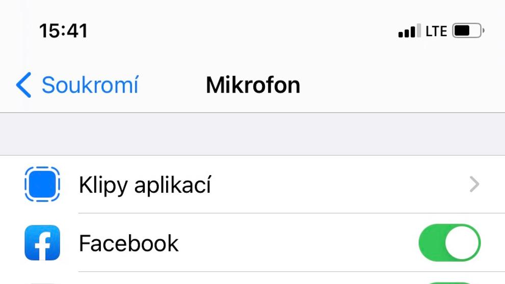 Oranžové a zelené tečky v iOS 14 - 2