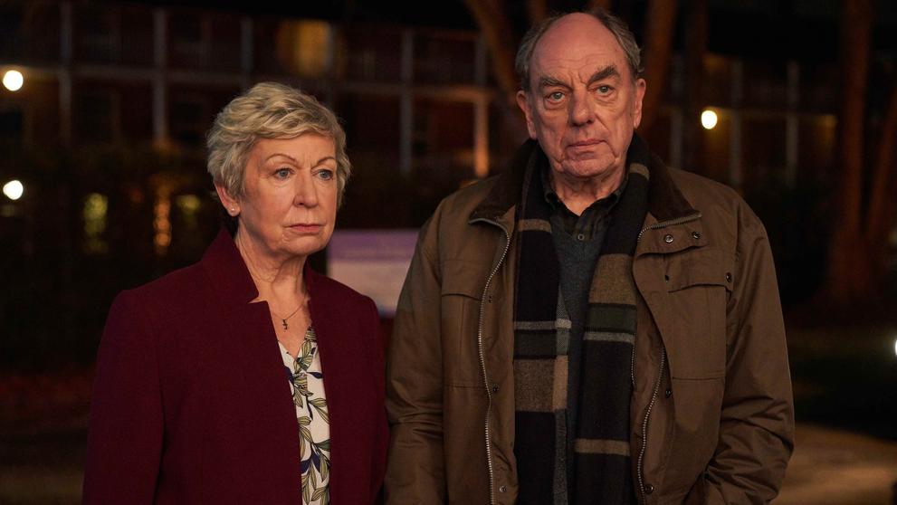 Joanna Baconová a Alun Armstrong