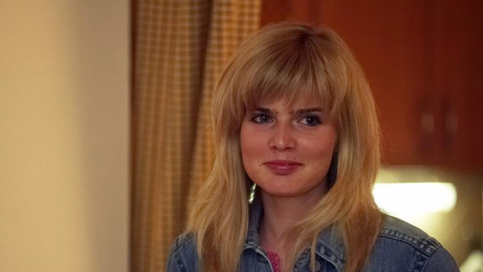 Karolína Krausová - hraje Nikol Štíbrová
