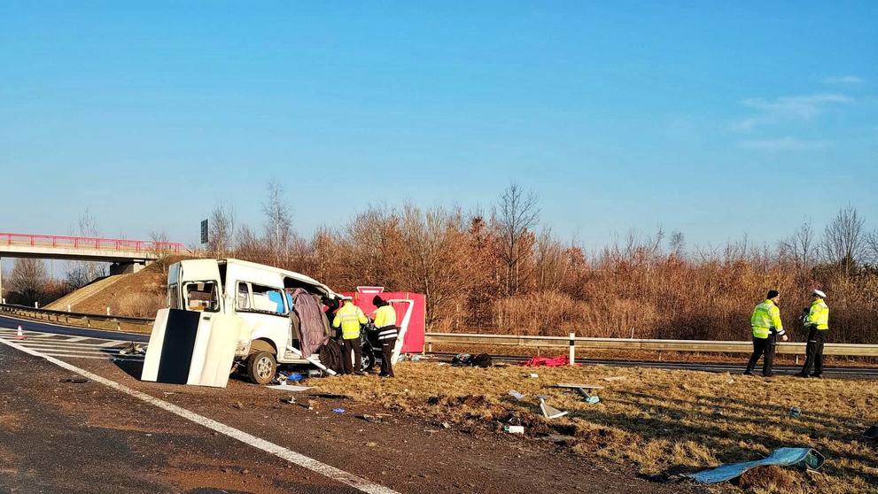 Dopravní nehoda na D7 (3)