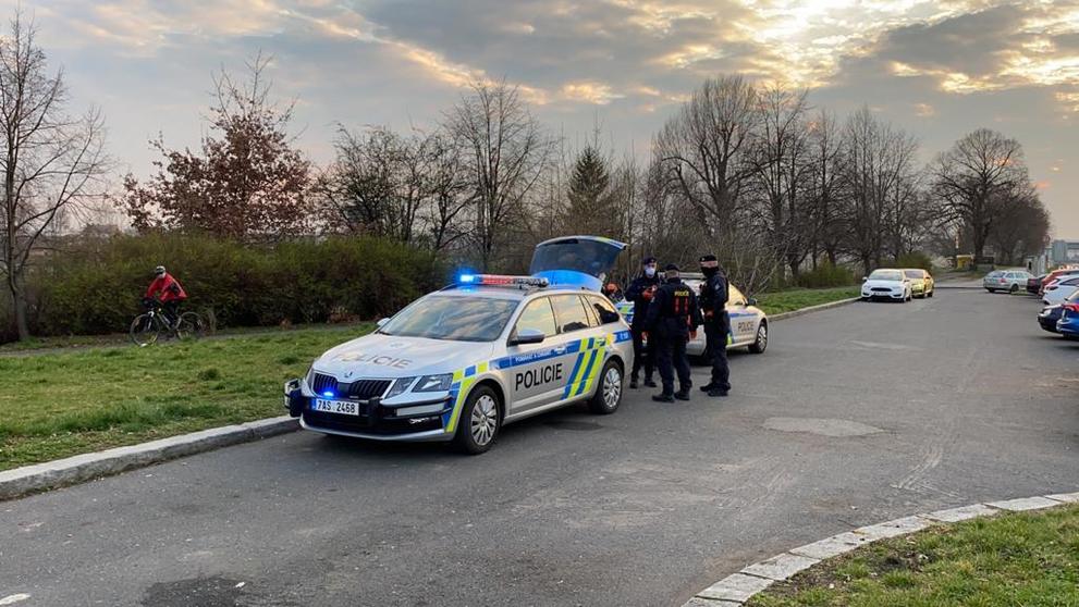 Policie zadržela pacienta, který utekl z nemocnice na Bulovce - 4