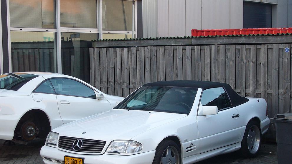Mercedes-Benz 600SL