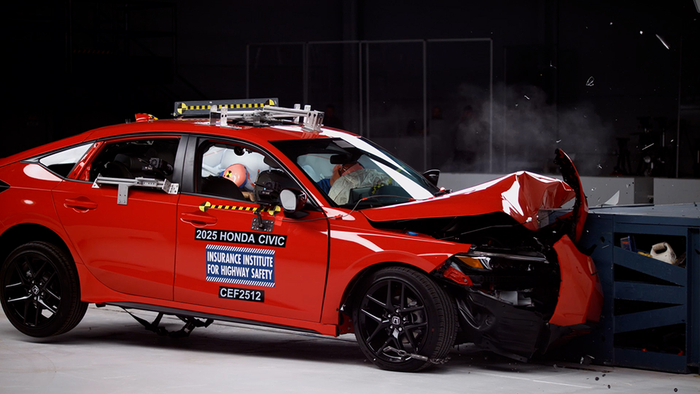Crashtesty IIHS