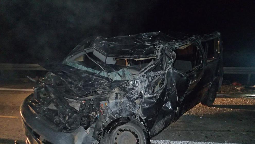 Nehoda dodávky na silnici I/6 mezi Žalmanovem a Bochovem - 3