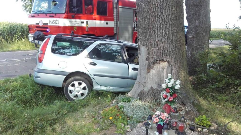 Tragická nehoda u obce Chedrbí