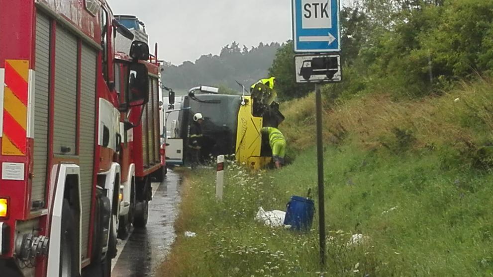 Nehoda autobusu u Písku