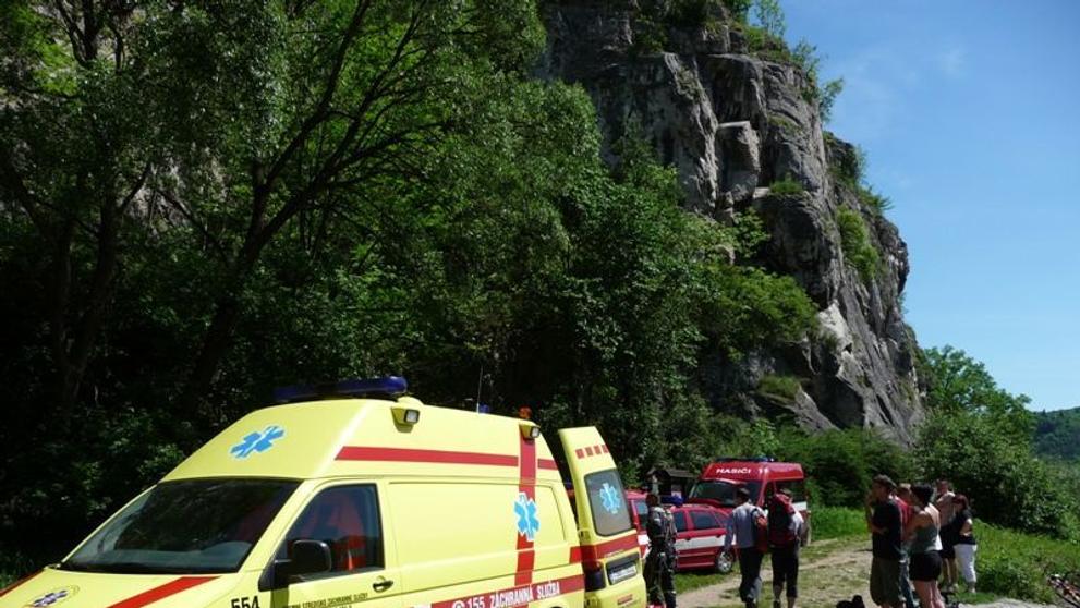 Záchrana muže uvězněného čtyři dny v jeskyni na Berounsku-1