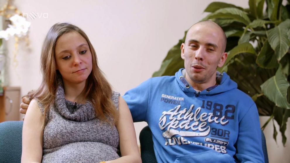 Malé lásky: Manželka rodí, on pokukuje po sestřičce! - 2