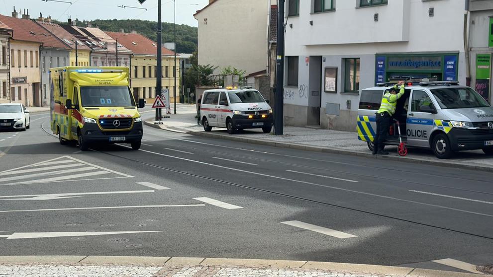 Nehoda v pražské Zenklově ulici