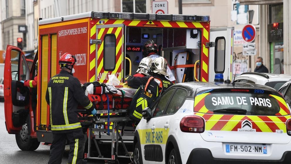 Útok před bývalou redakcí Charlie Hebdo - 1