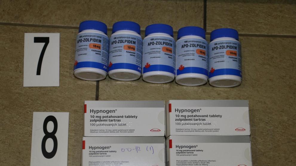 Manželé nelegálně prodávali léky na internetu, vydělali přes milion - 2