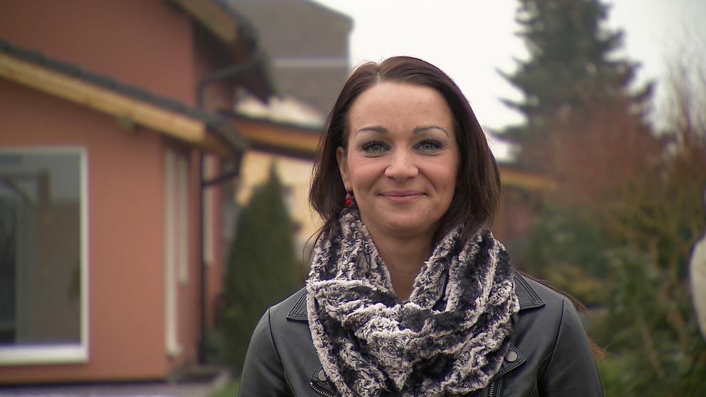 Výměna manželek: Zvracení a roky prošlé potraviny! - 1