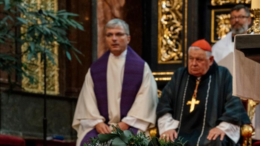 Kardinál Dominik Duka na mši za Charlieho Kirka