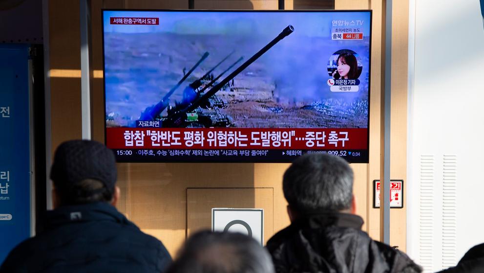 Jihokorejská armáda evakuovala civilní obyvatelstvo, 5. 1. 2024 (3)