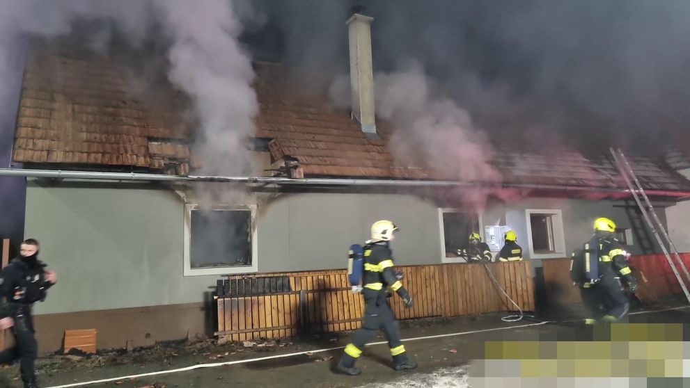 Požár domu na Berounsku
