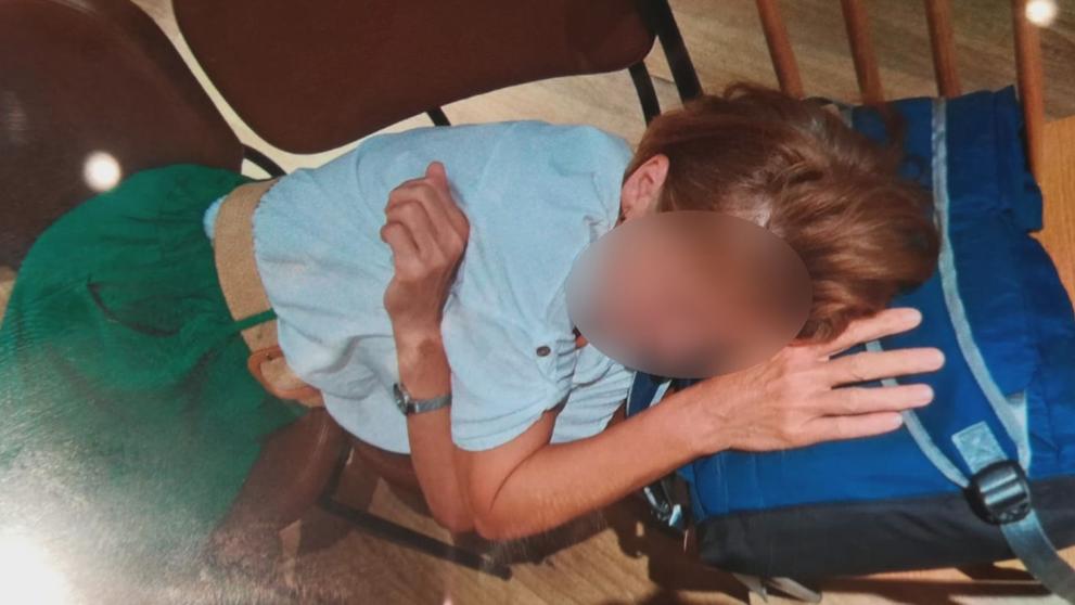 Turisté nocující na letišti v Madeiře