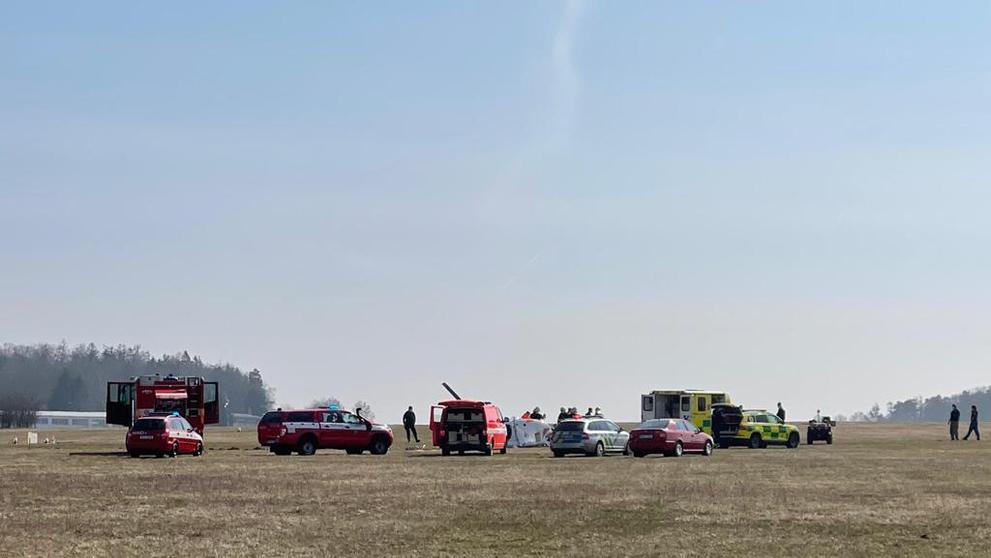 Pád vrtulníku u letiště Velká Dobrá na Kladensku - 1