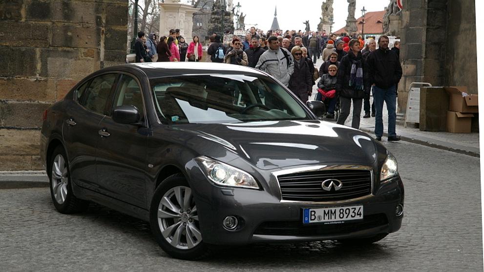 Infiniti M60d - 3