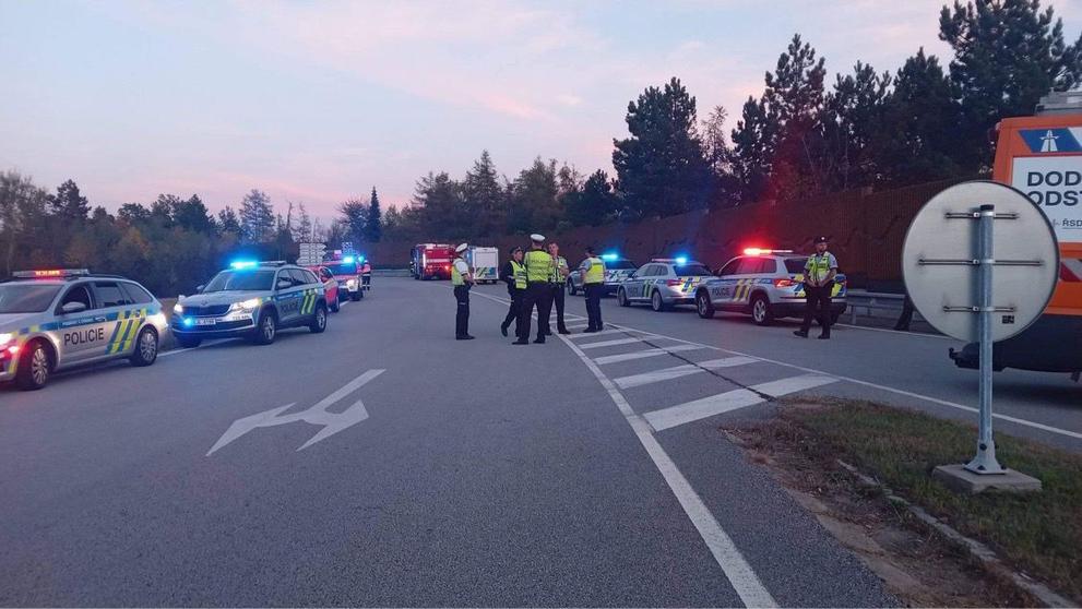 Zastavený provoz na dálnici D1