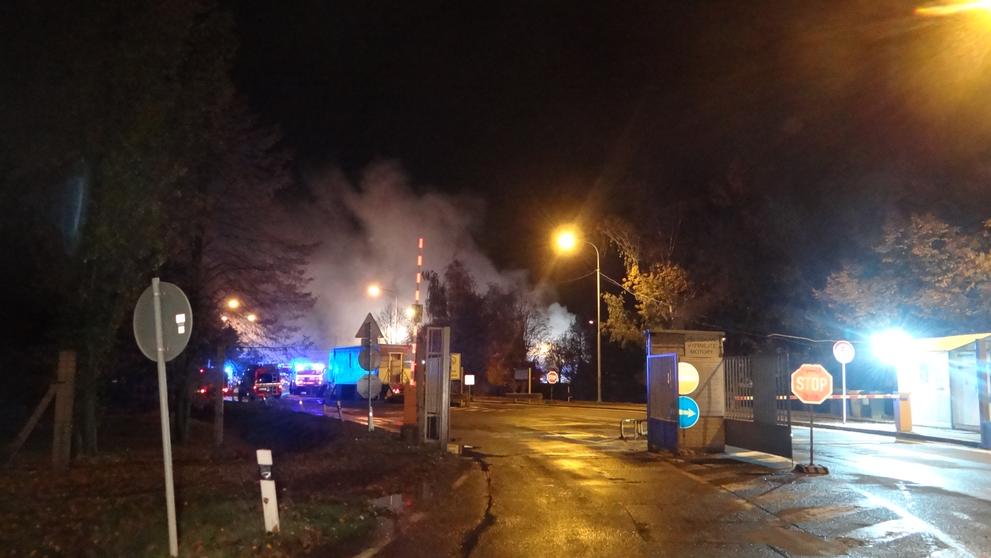 Zasahoval větší počet jednotek, hasiči vyhlásili druhý stupeň poplachu
