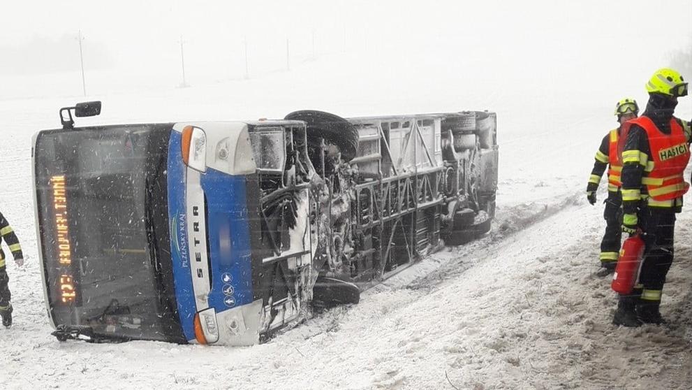 bus (cropped)