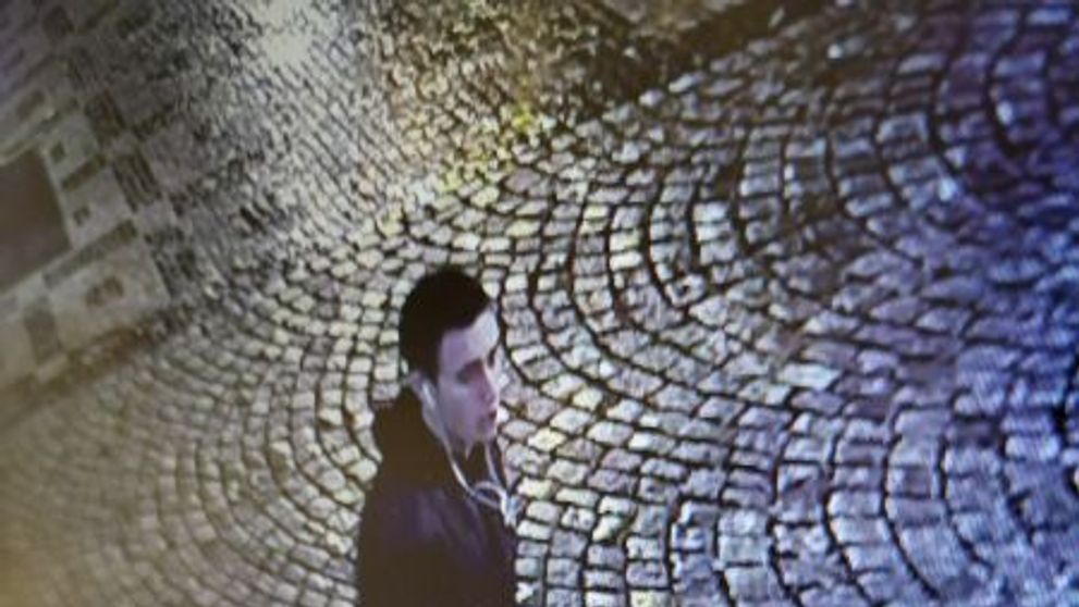Pražští policisté hledají muže z kamer