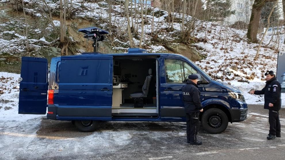 Nová policejní dodávka VW Crafter - 12