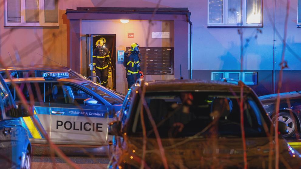 Noční požár bytu ve Frýdku-Místku (3)
