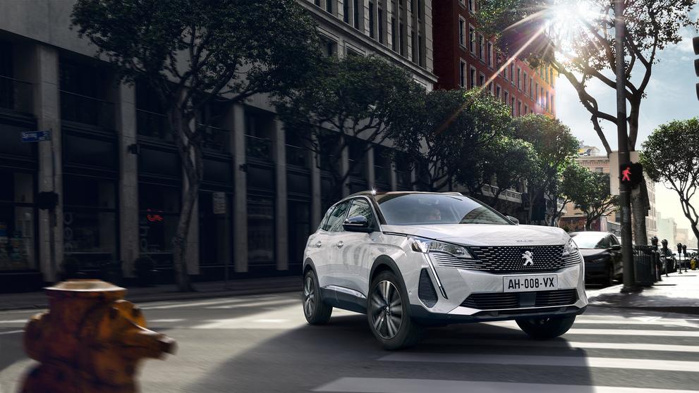 Modernizovaný crossover Peugeot 3008 - 16