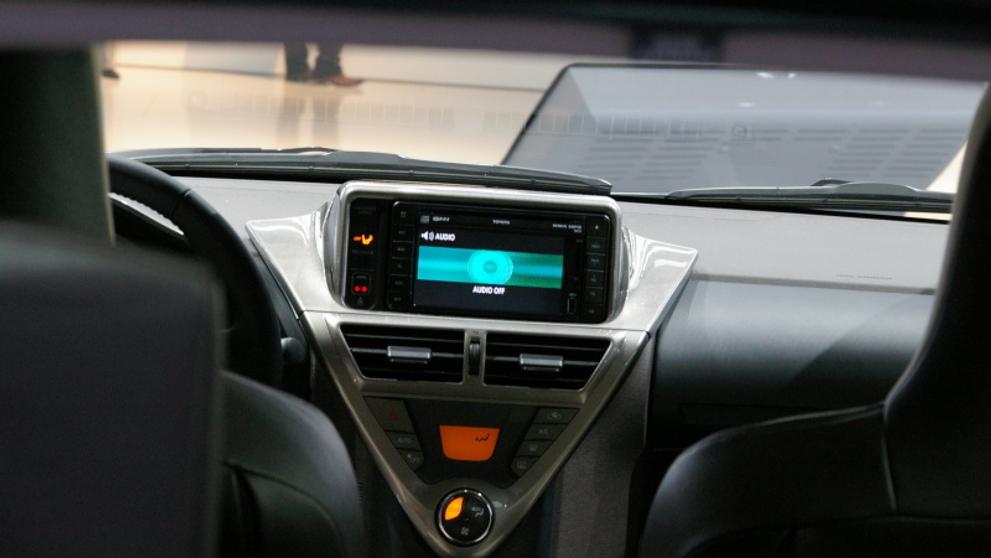 Toyota iQ