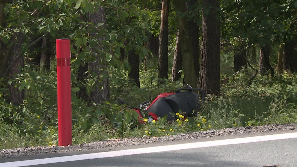 Smrtelná nehoda motorkáře u Býště - 3