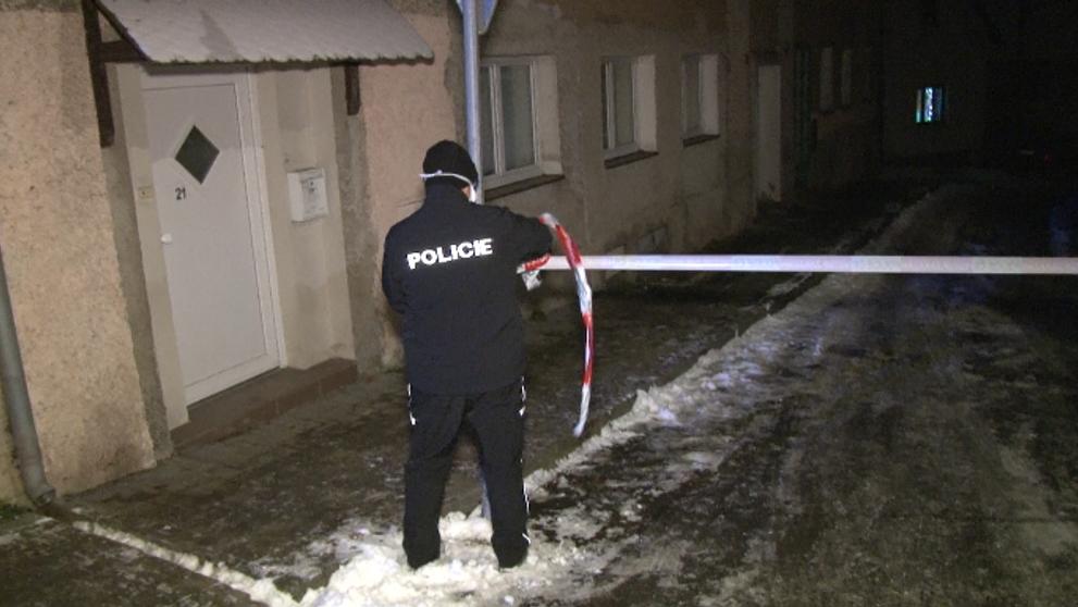 Policisté ulici uzavřeli