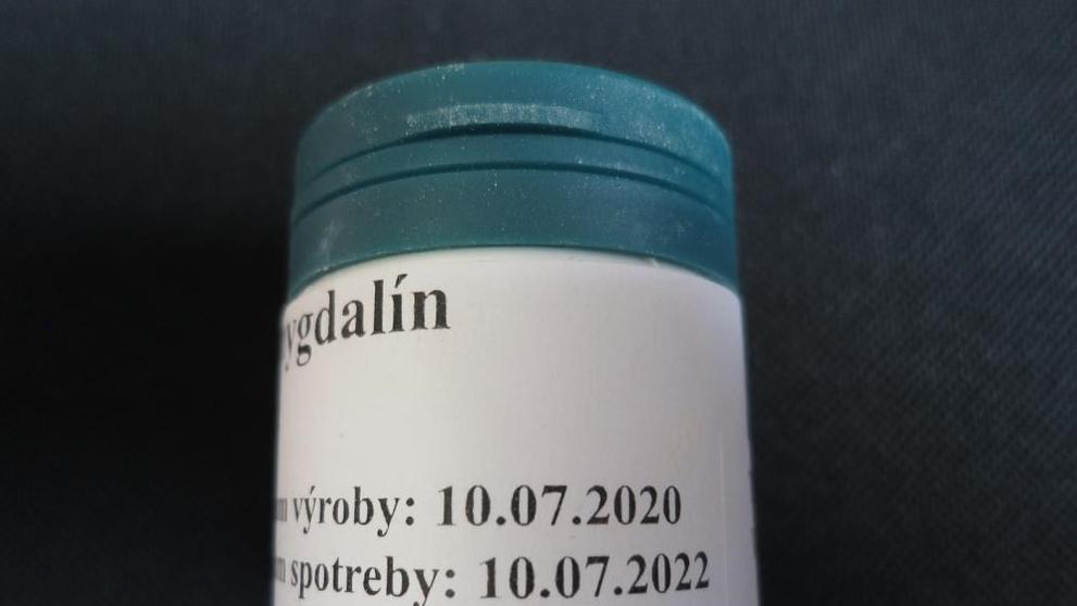 SZPI varuje před nebezpečným doplňkem stravy s vysokým obsahem amygdalinu - 2