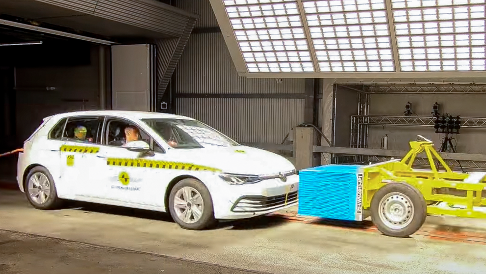VW Golf VIII v testech Euro NCAP