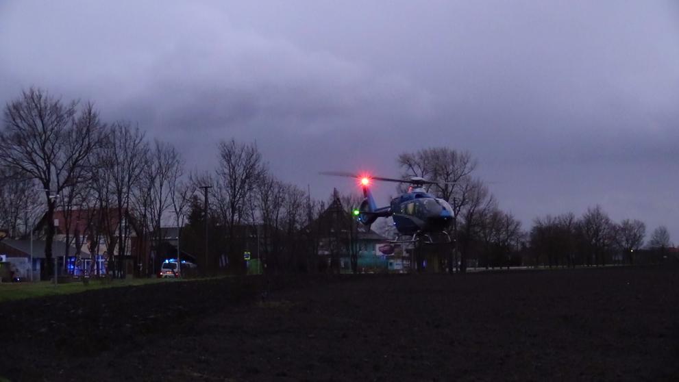 Na Mělnicku auto na přechodě srazilo školačku - 2