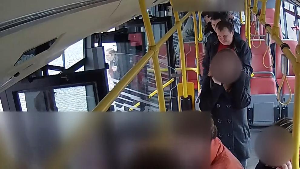 Policie po cizincích pátrá