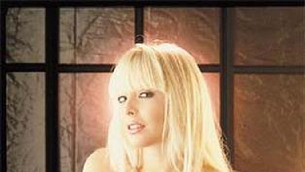 Mrtvé pornoherečky - Savannah - 5