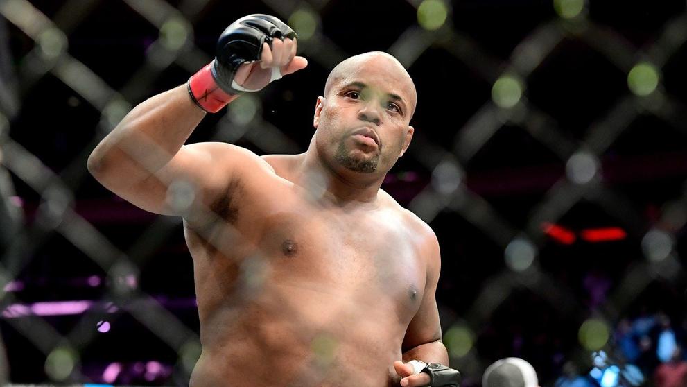 Daniel Cormier a Derrick Lewis