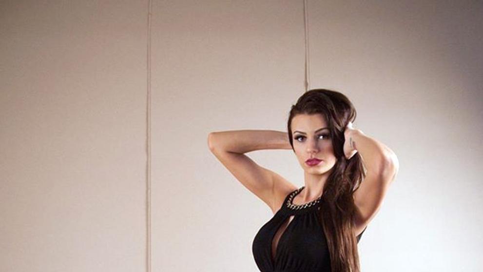 Diana Dino - 4