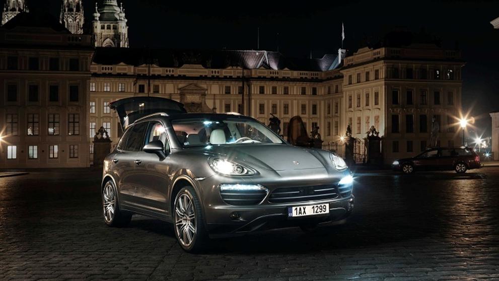 Porsche Cayenne Hybrid - 3