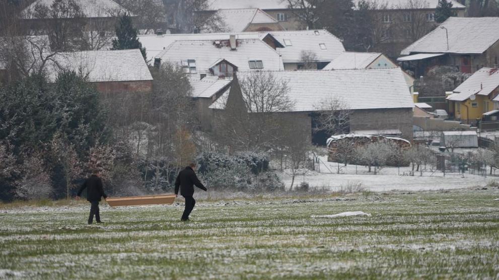 Nález mrtvého ve Všeradicích
