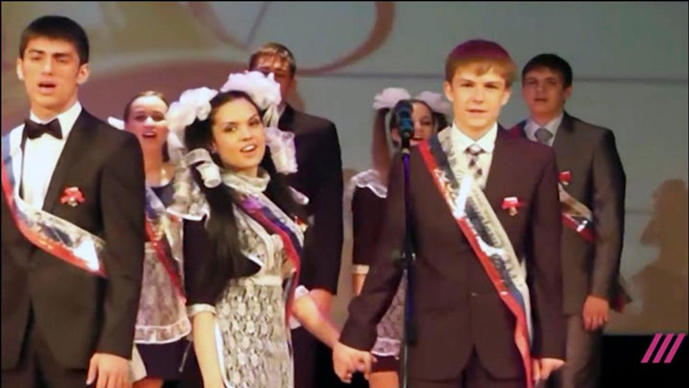 Fatima Dzhafarova ve škole