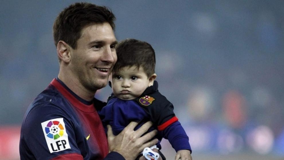 Messi slavil titul se synem - 2