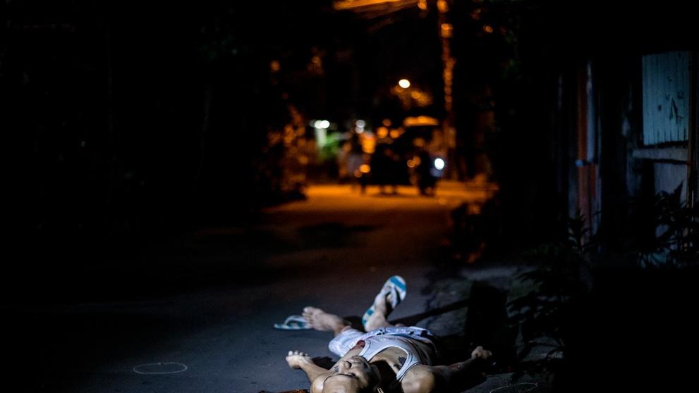 Drsné fotografie zabíjení drogových dealerů na Filipínách - 3