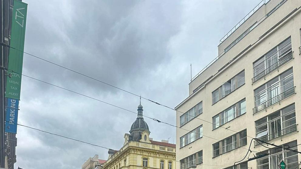 Požár opony v divadle Komedie